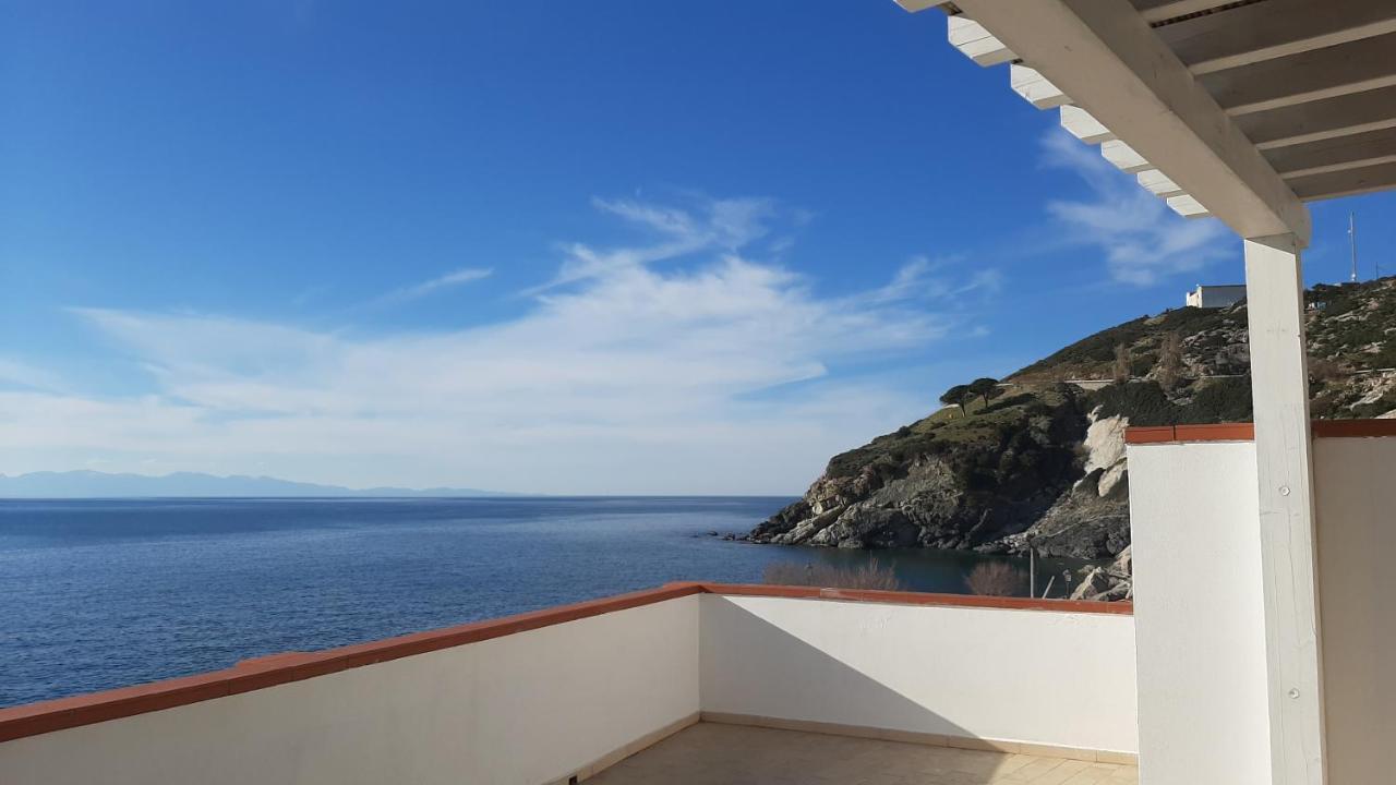 Appartamenti - Villa Mare Pomonte Eksteriør billede