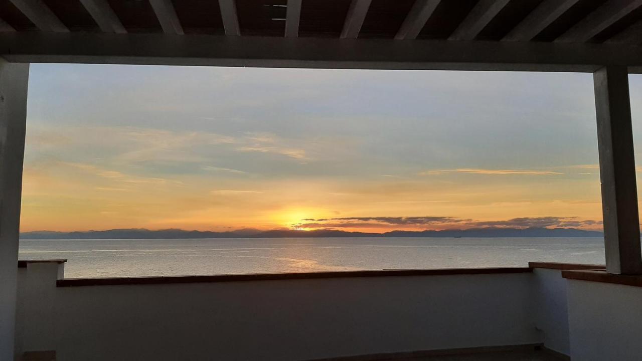 Appartamenti - Villa Mare Pomonte Eksteriør billede