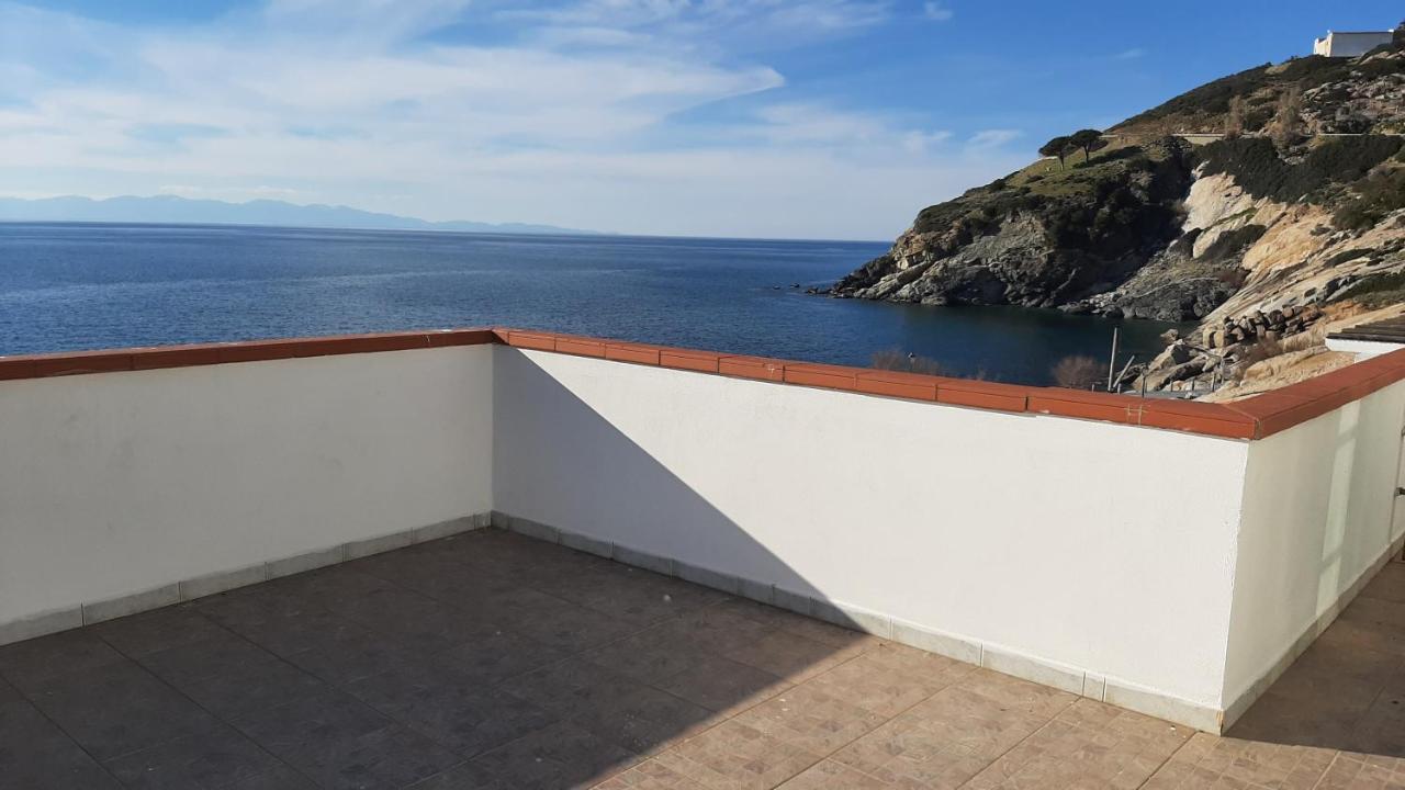 Appartamenti - Villa Mare Pomonte Eksteriør billede
