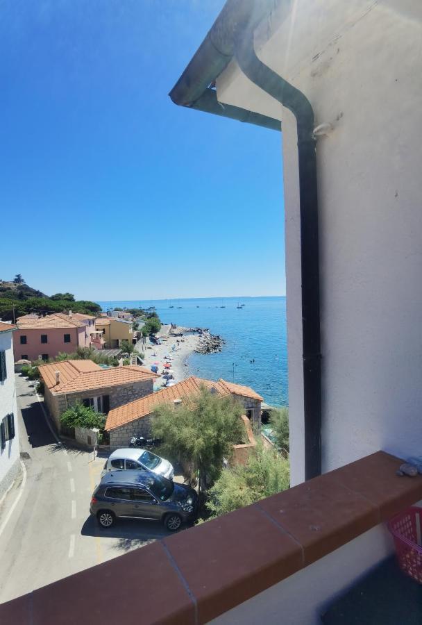 Appartamenti - Villa Mare Pomonte Eksteriør billede